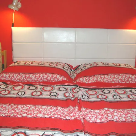 Gyongyvirag Vendeghaz * Balatonboglár