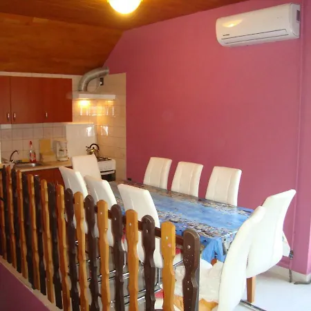 Gyongyvirag Vendeghaz Lägenhet Balatonboglár