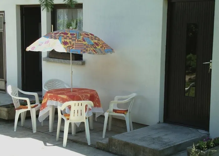 Gyongyvirag Vendeghaz Balatonboglár