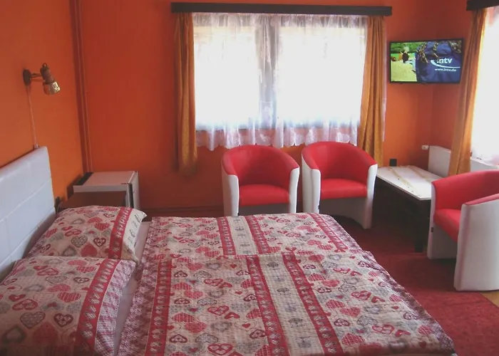 Gyongyvirag Vendeghaz *