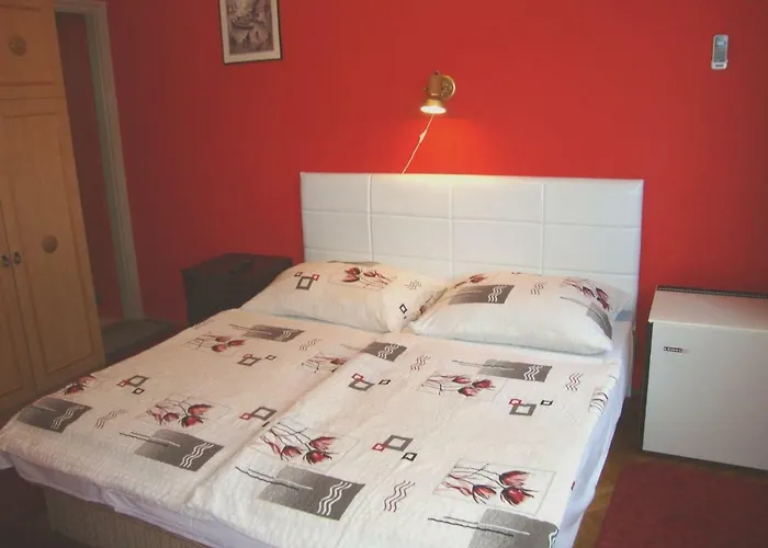 Gyongyvirag Vendeghaz דירה Balatonboglár