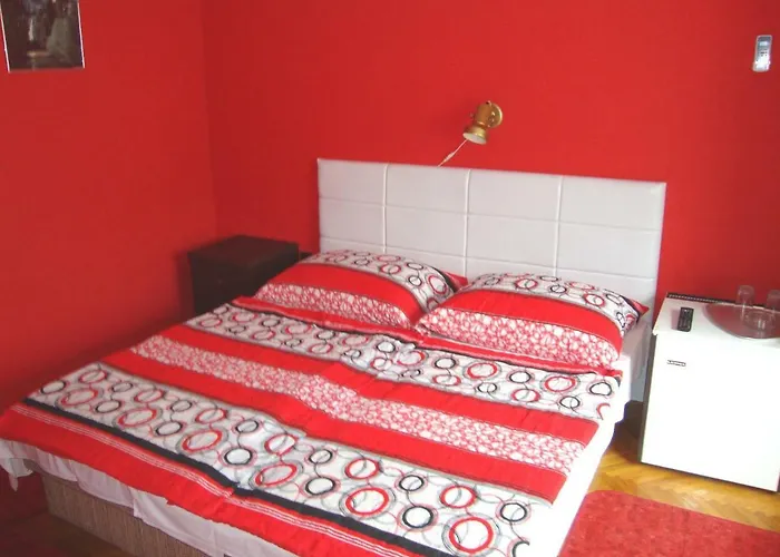 Gyongyvirag Vendeghaz